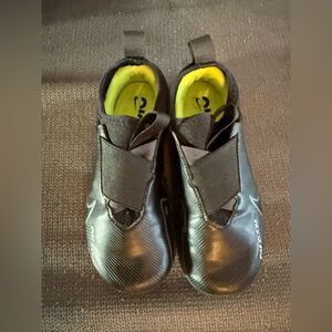 Nike Kids Shoes in Black Soccer Trainers. Junior Vapor 15